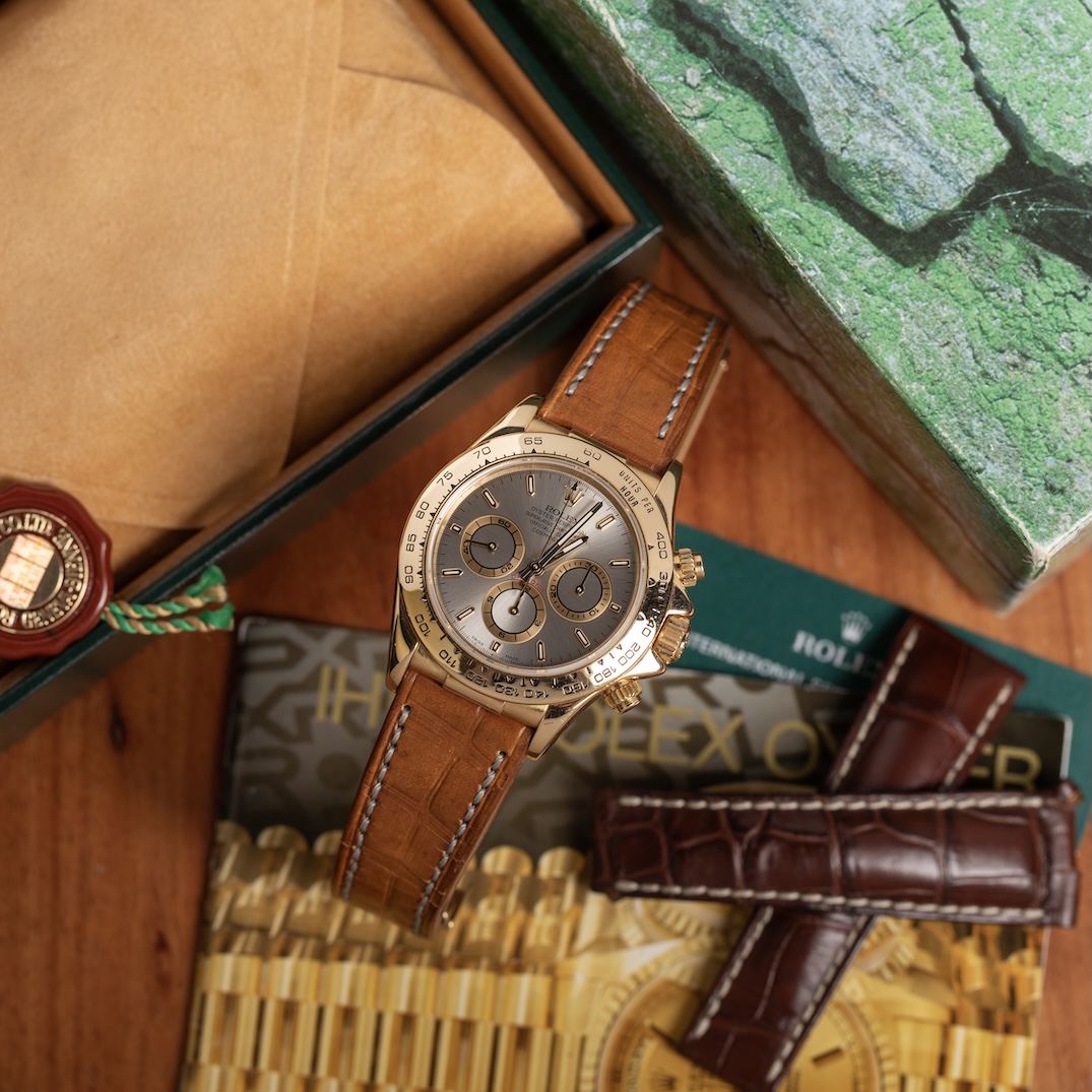 Rolex Daytona Zenith 18k, Box and service papers