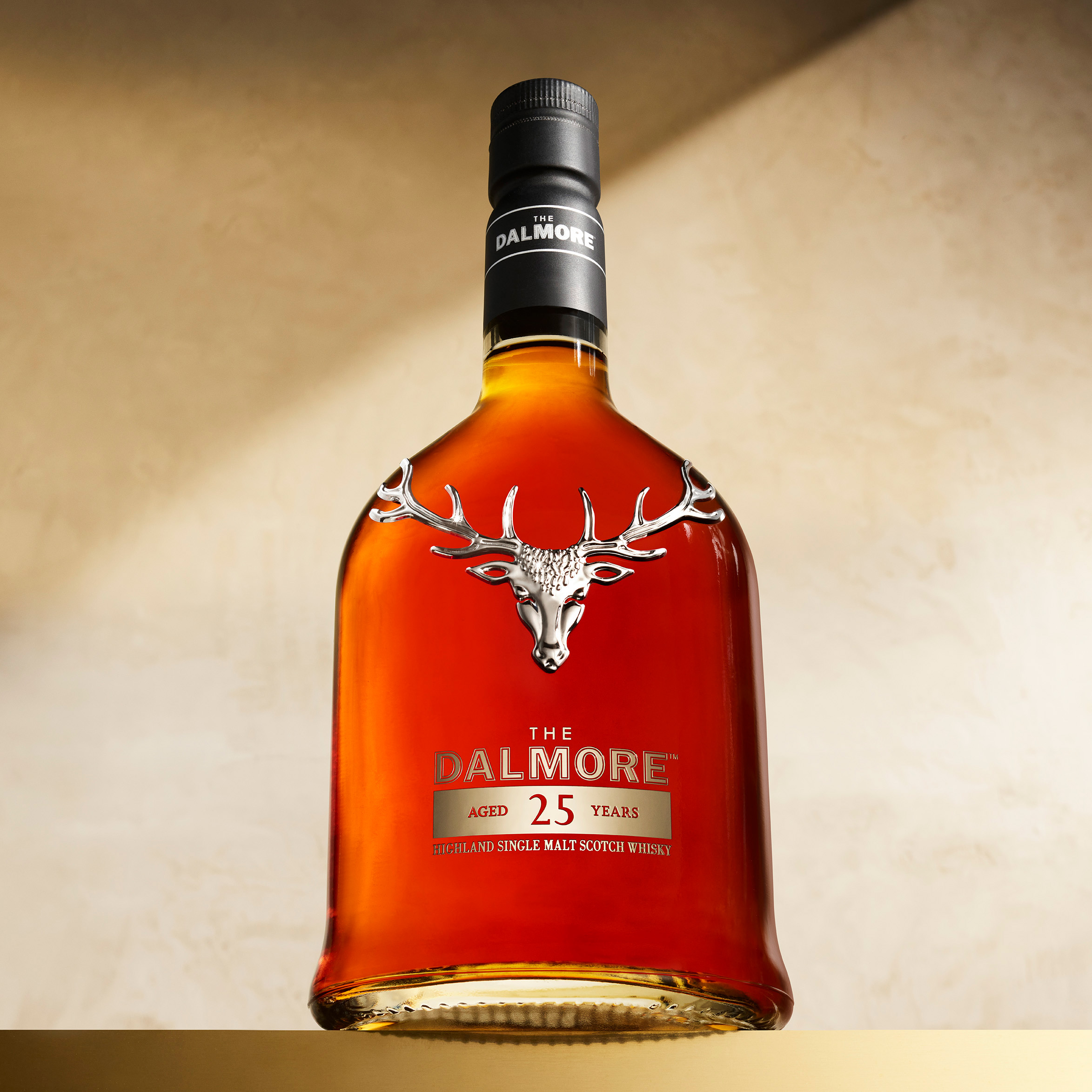 Dalmore 25YR – Highland Single Malt Scotch Whisky Dalmore 25YR – Highland Single Malt Scotch Whisky