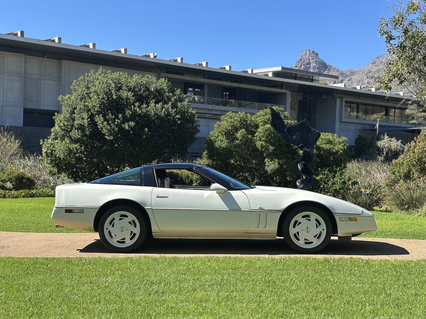 1988 Chevrolet Corvette 35th Anniversary