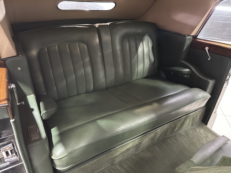 1958 Bentley Mark VI Drophead Coupe