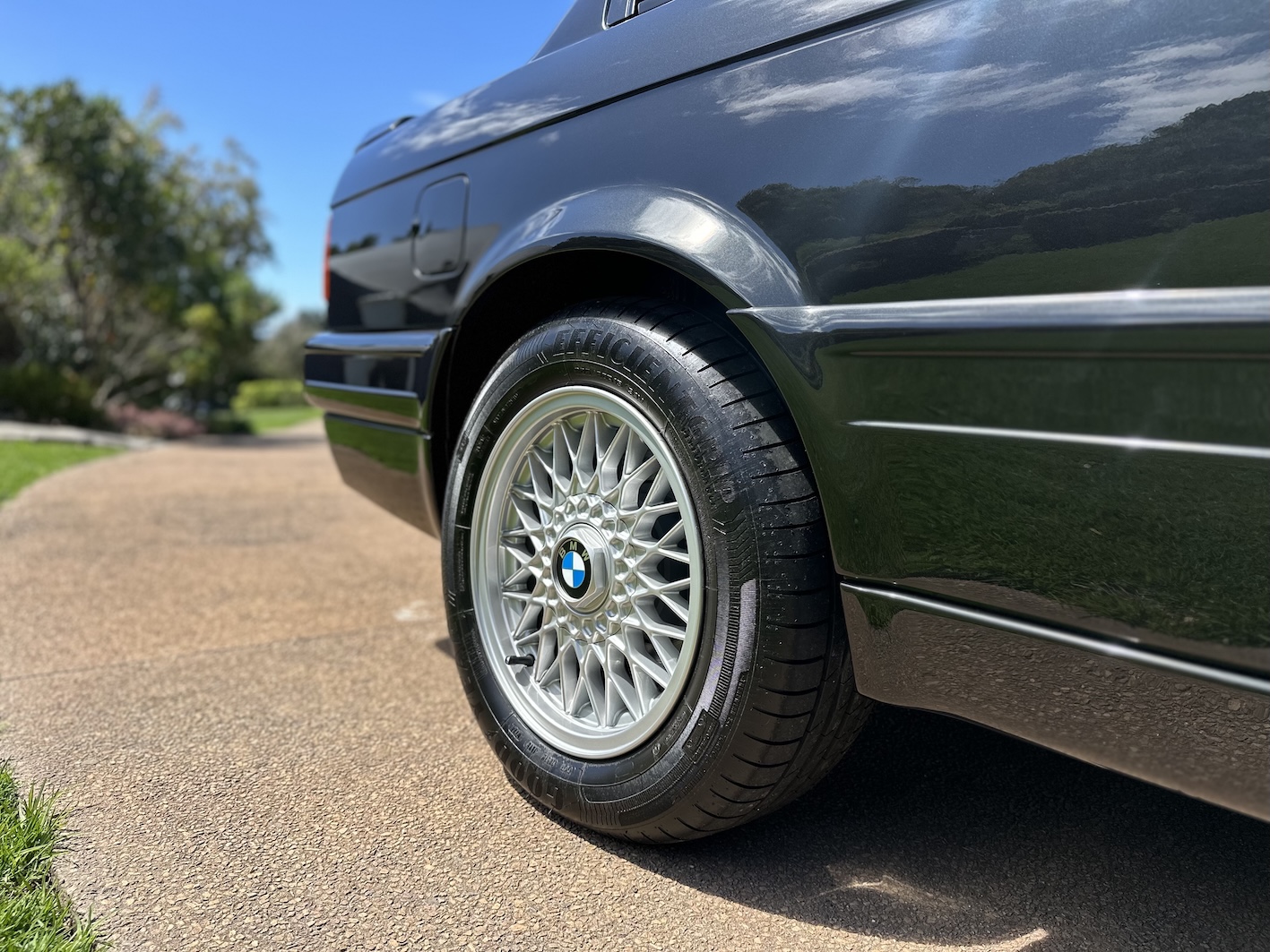 1991 BMW 325iS